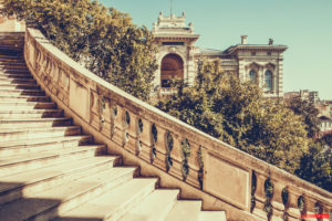 Escalier du palais Longchamp